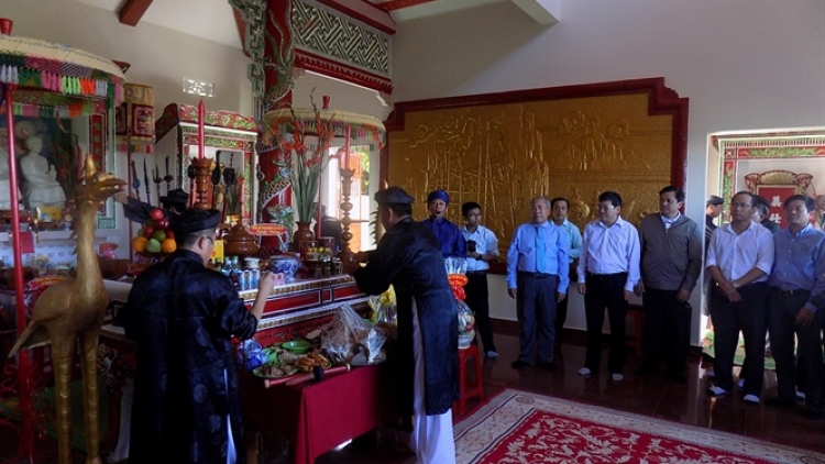 Khánh Hòa: Bhiệc bhan yến sào tơợp ha Festival biển