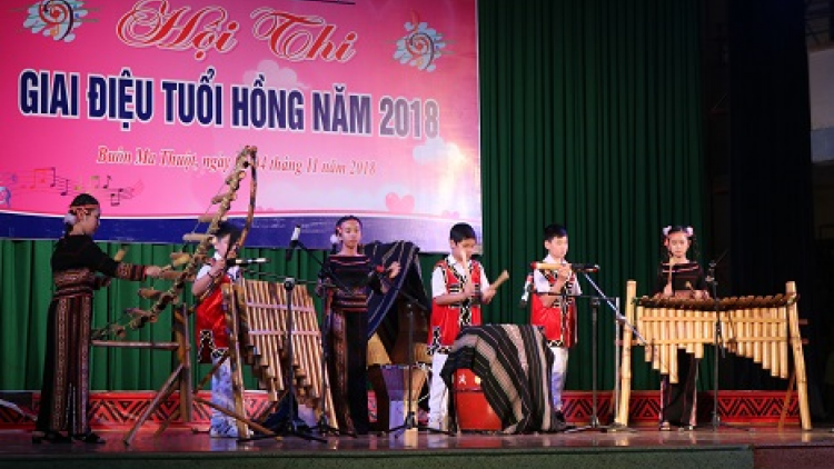 Đắk Lắk r’rộ r’răm  t’ngay thi “ Giai điệu tuổi hồng”