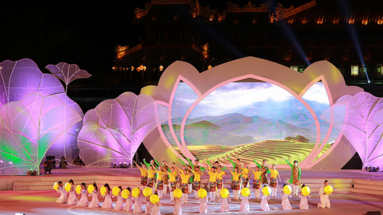 Thừa Thiên Huế: Đấh loon đoọng Festival Huế 2018