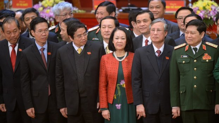 Nắc vêy đợ rau t’bhlâng âng prang hệ thống chính trị bêl ng’bhrợ têng cơnh xa nay âng pazêng đề án Hội nghị Trung ương 7