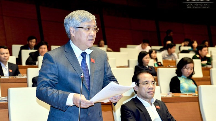 Uỷ ban Thường vụ Quốc hội ta moóh Chủ nhiệm Uỷ ban Acoon cóh Đỗ Văn Chiến