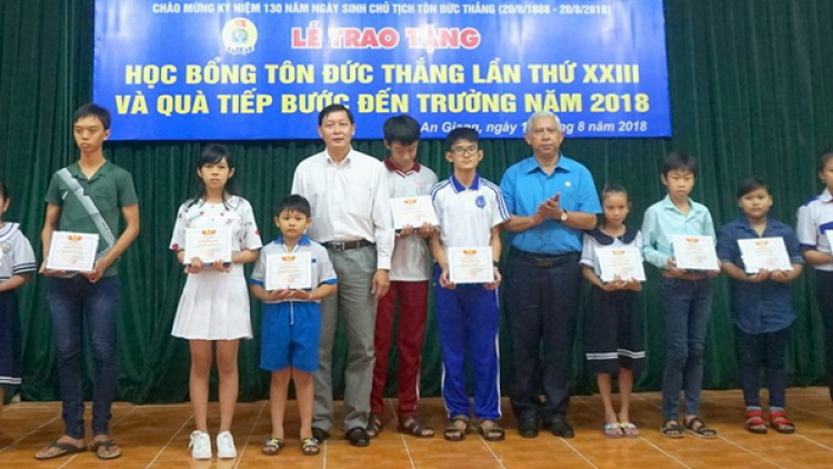 An Giang: Cher đoọng học bổng Tôn Đức Thắng g’lúh 23
