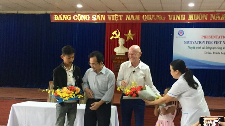 Đà Nẵng: 80.000 p’niên bơơn khám sàng lọc da dưl bẩm sinh doọ pay zên