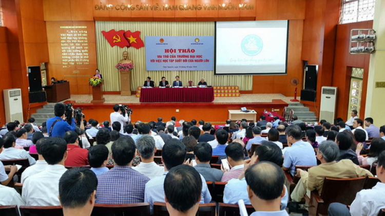 C’rơ bh’rợ âng trường đại học lâng bh’rợ học tập tất lang âng ma nuýh ta ha
