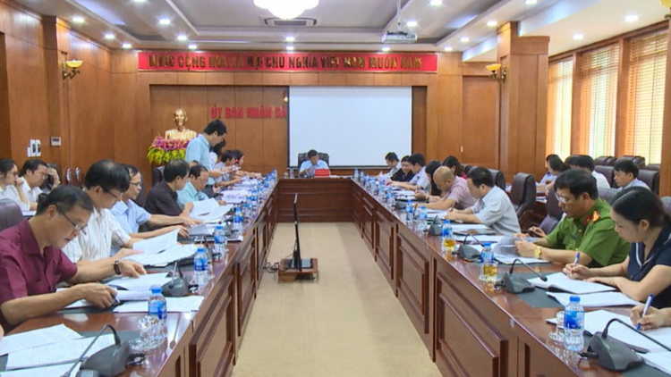Bhrợ râu liêm chr’nắp đắh bhiệc padưr đấh cr’chăl bhrợ pazưm, giao lưu, padưr pa xớc zâp prang