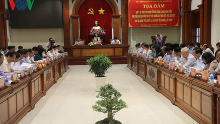 P’căn Trương Thị Mai bhrợ bhiệc đhị Nam Định