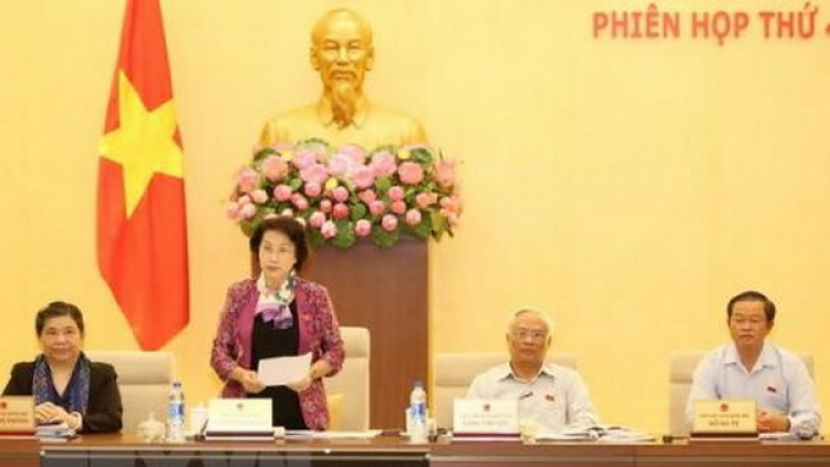 Tợơp bhrợ têng pr’họp g’lúh 28 Ủy ban Thường vụ Quốc hội