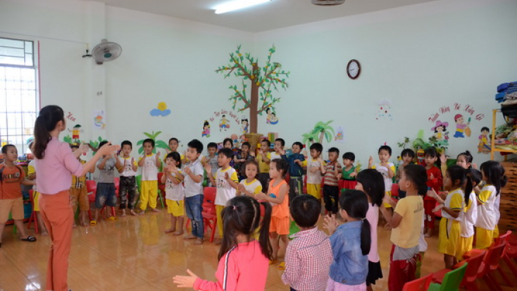 Đắk Nông: K’conh k’căn học sinh chroi đoọng zên k’dua giáo viên chô pa choom