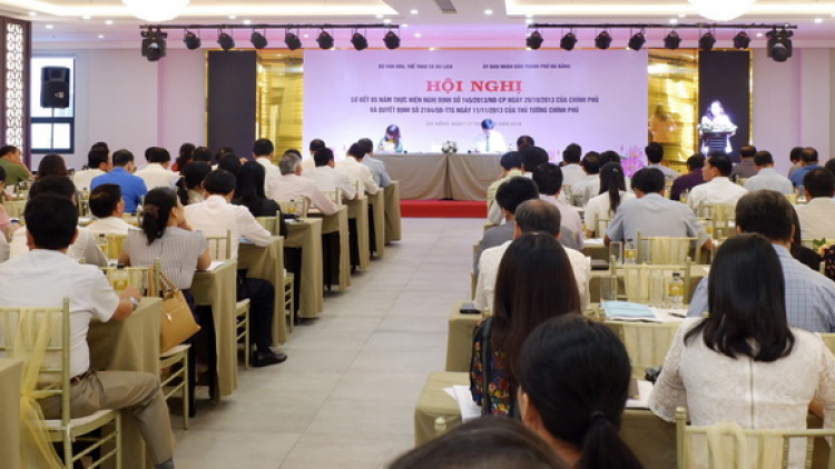 Lêy padưr liêm choom zâp bh’rợ văn hoá, thể thao cóh vel đông