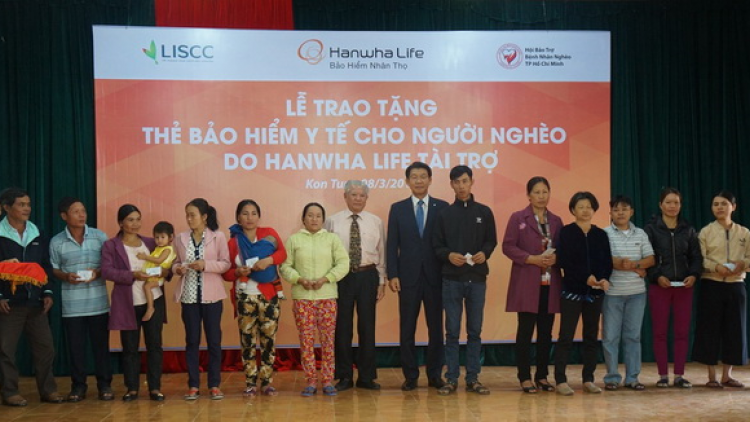 Kon Tum: 95% cha nắc đha nuôr acoon cóh vêy thẻ báo hiểm y tế