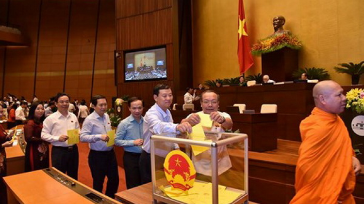 Lêy pay phiếu tín nhiệm zâp chức danh âng Quốc hội bầu lâng phê chuẩn