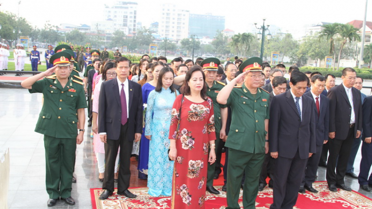 Hơnh déh T’ngay bhrợ t’váih Quân đội Nhân dân Việt Nam đhị Campuchia