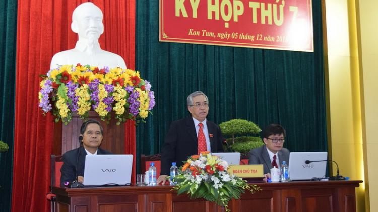 Kon Tum k’đươi moon c’lâng xa nay đoọng ma nứih đha rựt doó dzợ vêy vặ zên pay lãi bấc