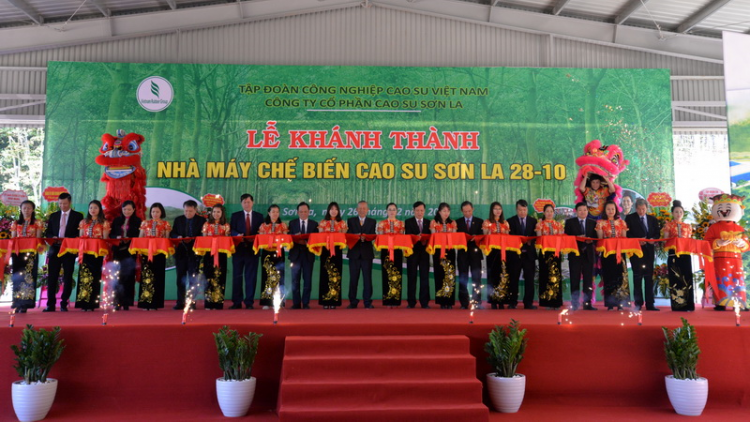 Sơn La: Khánh thành đông máy bhrợ têng dzêết cao su công suất 9.000 tấn đhị mưy c’moo