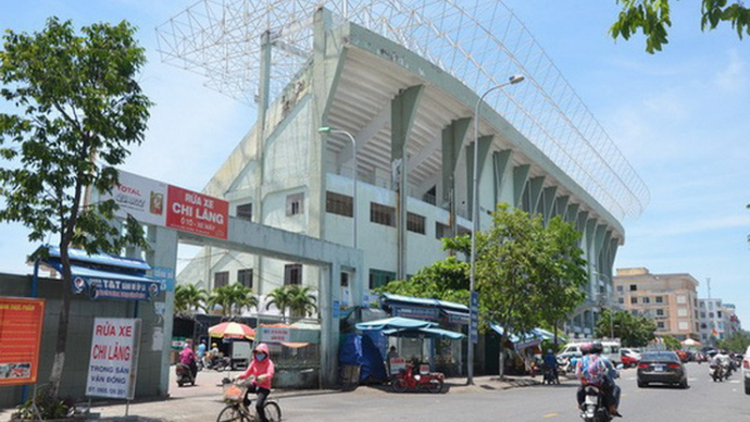Thủ tướng k’đhơợng xay ha lỵ lêy boóp p’rá âng thành phố Đà Nẵng pay câl cớ sân vận động Chi Lăng