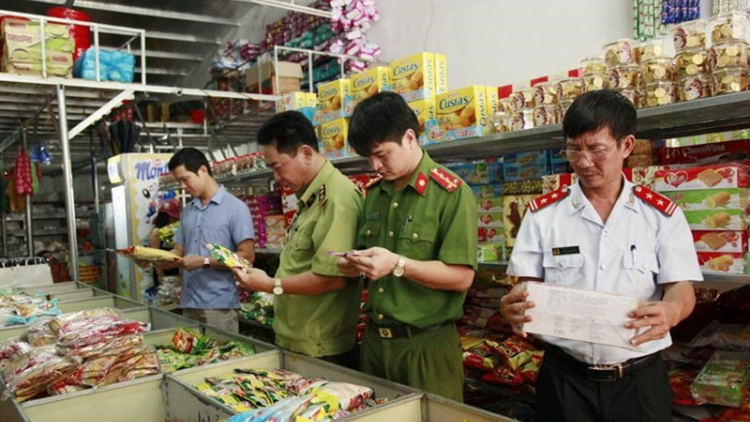 Ban K’đhơợng xay Trung ương bhrợ 6 c’bhúh ch’mêệt lêy yêm têêm ch’na đh’nắh bêl Tết