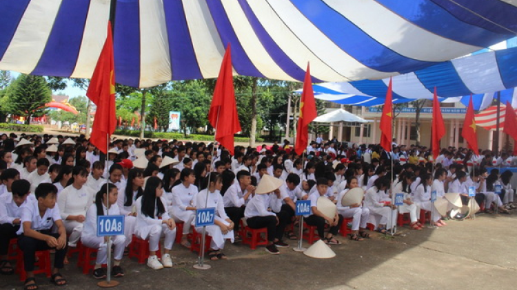 Đắk Lắk: Bhrợ têng zâp c’bhúh lêy cha’mêết zêl cha’groong pay zên tơợp c’moo học t’mêê
