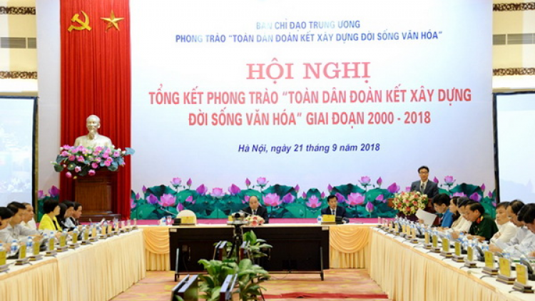 K’rong pazêng bh’rợ “Pazêng đhanuôr bhrợ pa dưr pr’ặt tr’mông văn hoá cr’chăl c’moo 2000-2018”