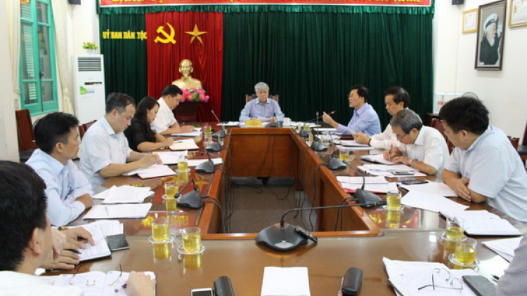 Uỷ ban Acoon cóh: Đơớh hân bhrợ têng liêm xang muy bơr đề án cóh c’xêê 10/2018