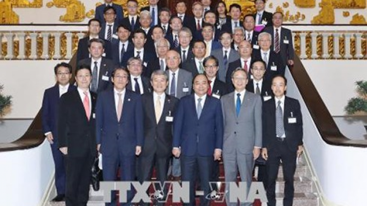 Thủ tướng Nguyễn Xuân Phúc đương hơnh déh bh’cộ Liên đoàn zấp tổ chức kinh tế Nhật Bản (Keidanren)