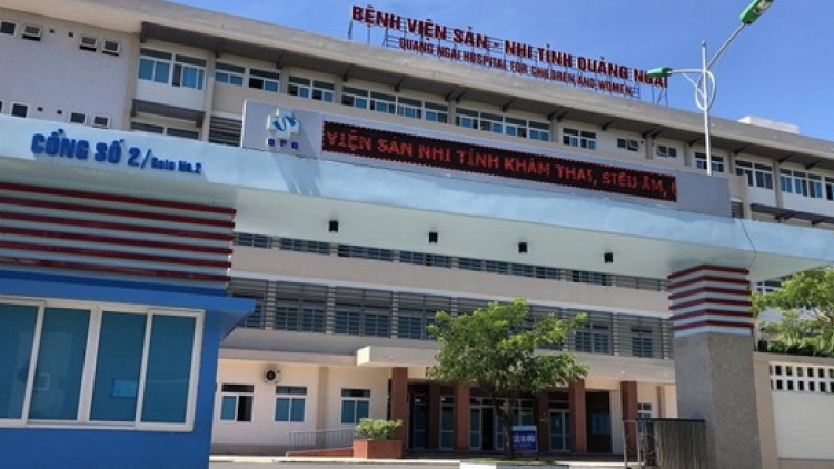Quảng Ngãi: Pân đil a chắc k’đháp lấh bil mặt bêl phẫu thuật u nang buồng trứng
