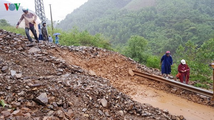 Đhr’năng hr’lang hr’câh k’tiêc coh zr’lụ da ding k’coong apêê tỉnh miền Trung