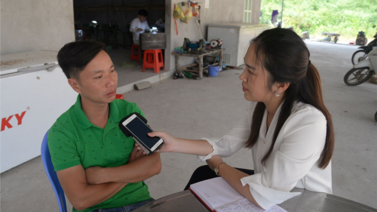 Bí thư chi bộ 8x âng vel Dao
