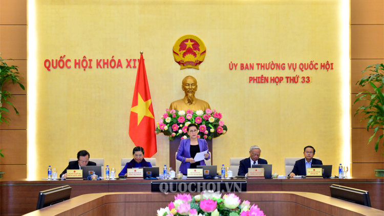 T’ngay bhrợ bhiệc tr’nơợp pr’họp g’lúh 33 Ủy ban Thường vụ Quốc hội