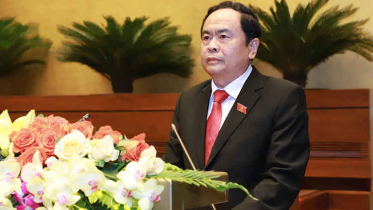T’coóh Trần Thanh Mẫn xay trúih pazêng boóp p’rá, k’đươi  k’đua âng đhanuôr