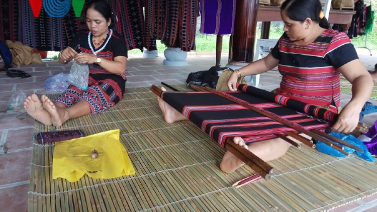 Quảng Trị: Pa dưr bh’rợ taanh n’đoóh a doóh Pa Cô, Vân Kiều