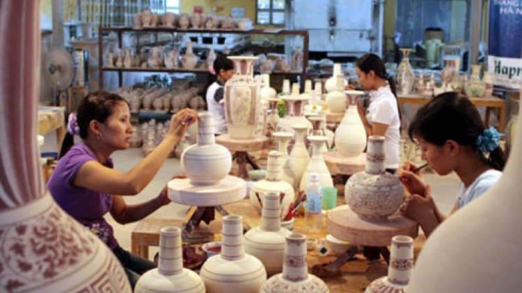 Tín dụng chính sách xã hội nắc ơy tước 100% chr’val, phường, thị trấn