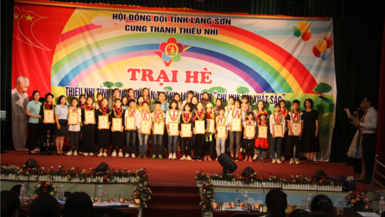 Lạng Sơn: Hơnh déh học sinh acoon cóh đha rứt dưr zi lấh zr’nắh k’đhạp
