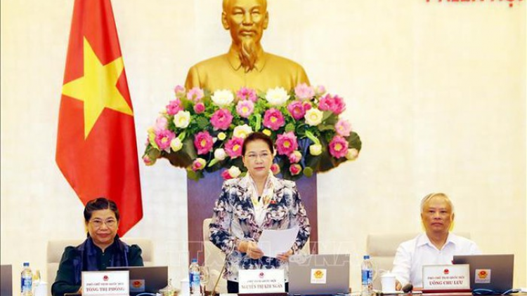 Pr’họp g’lúh 34 Ủy ban Thường vụ Quốc hội