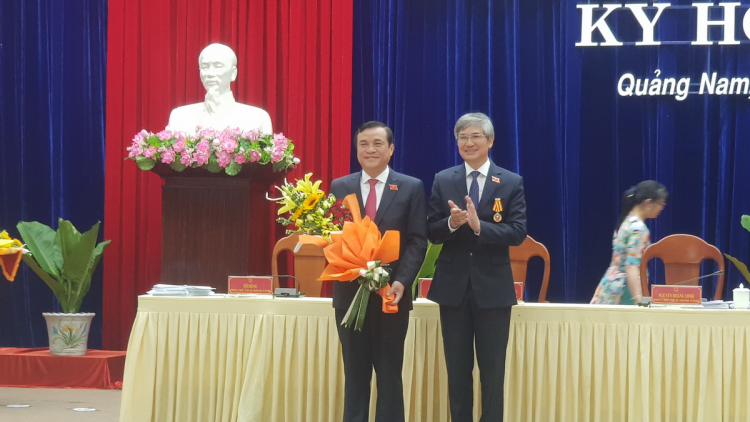 T’coóh Phan Việt Cường bơơn bầu bhrợ Chủ tịch HĐND tỉnh Quảng Nam Khóa IX