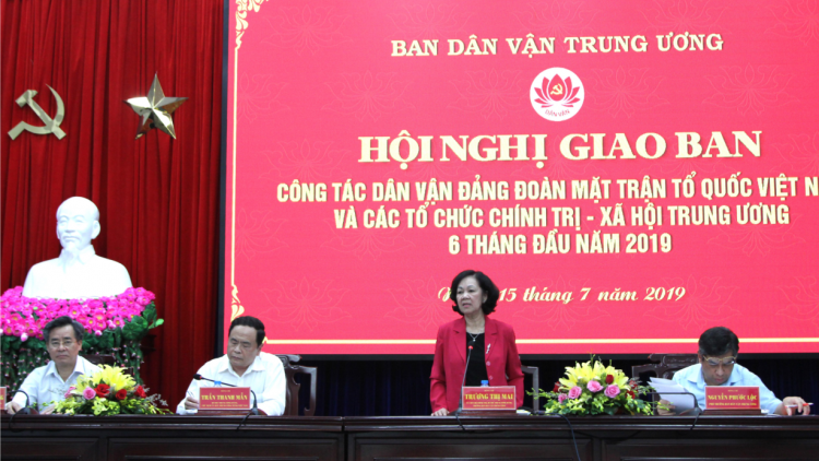 Hội nghị giao ban bh’rợ p’too moon đha nuôr âng Đảng, đoàn, Mặt trận tổ quốc Việt Nam lâng apêê tổ chức chính trị, xã hội Trung ương