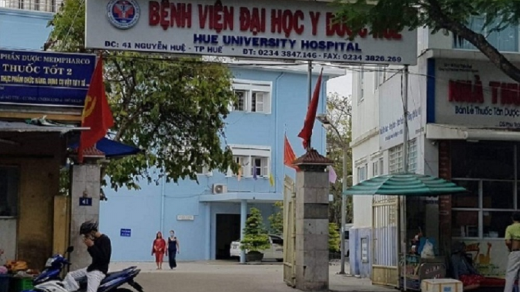 Thừa Thiên Huế: Pr’loọng đong moon bác sĩ căh pa gít bhrợ 2 a coon căn lâh chệêt bil