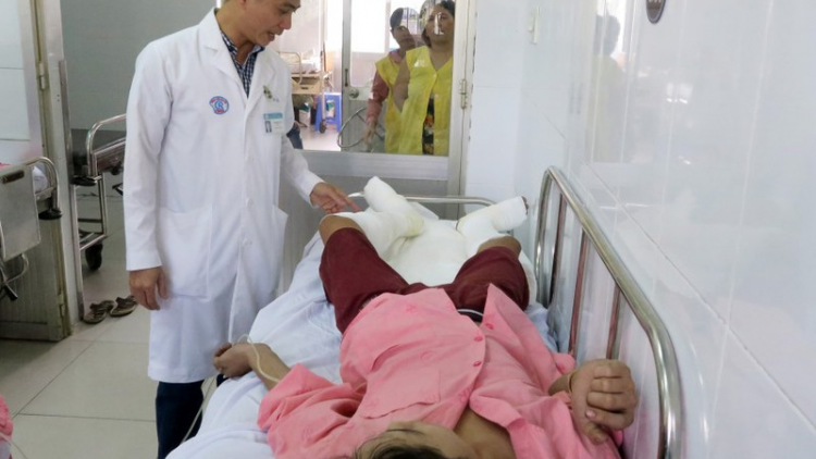 Ộm hot bêl toong xăng, 4 cha năc coh pr’loọng đong crêê pr’đôm ngân