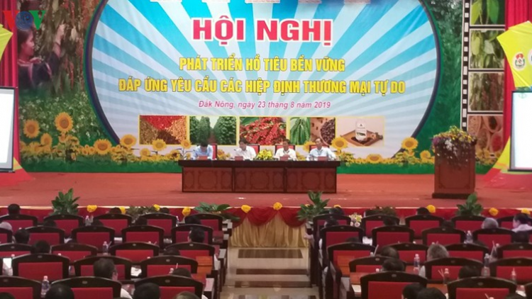 Hội nghị padưr pa xớc a’moót nhâm mâng liêm crêê zâp cr’noọ k’đươi hiệp định tự do