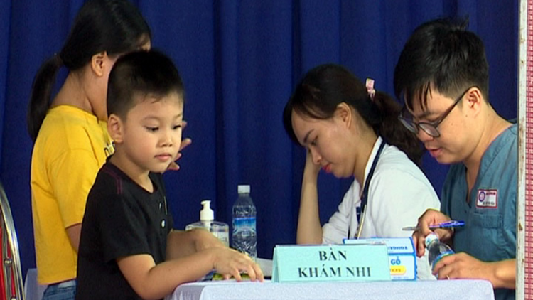 Khám, đọong za nươu ga goóh apêê đhanuôr zr’lụ n’noh xr’xiing Khánh Sơn