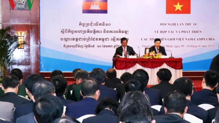 Việt Nam- Campuchia t’bhlâng xay bhrợ pazêng rau xa nay gr’hoót k’rong bhrợ đh’rứah lâng dưr váih âng apêê tỉnh c’noong k’tiếc bơr k’tiếc k’ruung