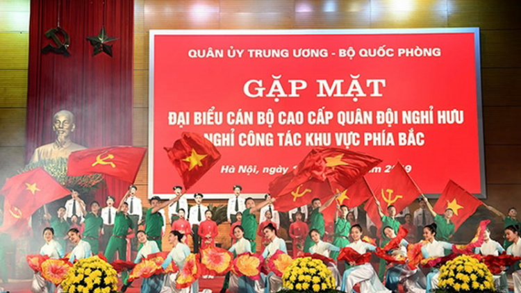Bộ Quốc phòng tr’lưm mặt cán bộ bha lâng quân đội đhêy hưu zr’lụ đắh Bắc