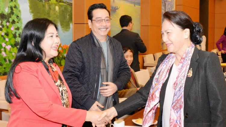 Chủ tịch Quốc hội: Apêê văn nghệ sĩ nắc t’bhlâng zư lêy rau chr’nắp pr’hay văn hoá acoon manuýh