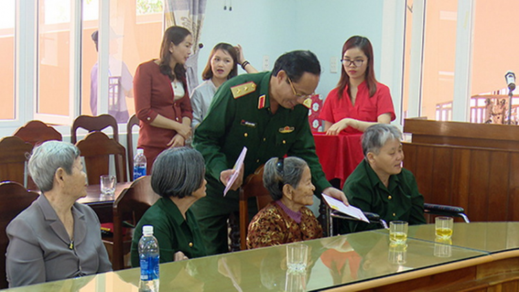 Quảng Nam: Bấc bh’rợ tr’nêng zư x’mir lêy tết
