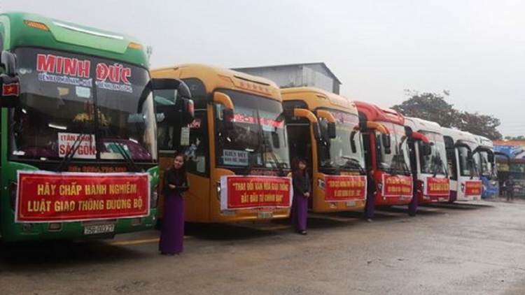 Thừa Thiên – Huế: T’bấc xe đoong ha bh’rợ lướt chô liêm crêê lấh mơ cóh cr’chăl Tết Nguyên đán