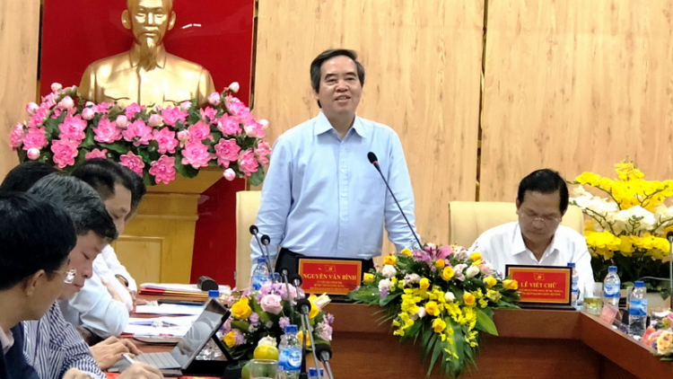Trưởng Ban Kinh Tế Trung ương Nguyễn Văn Bình bhrợ bhiệc đhị tỉnh Quảng Ngãi