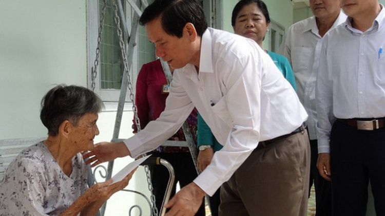 Trà Vinh: Lấh 10 tỷ đồng đoọng pay đoọng pr’hêl tết ha manuýh vêy g’lêếh c’rơ lâng cách mạng