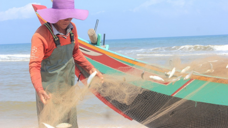 Quảng Bình: đhanuôr bơơn bấc axiu trích