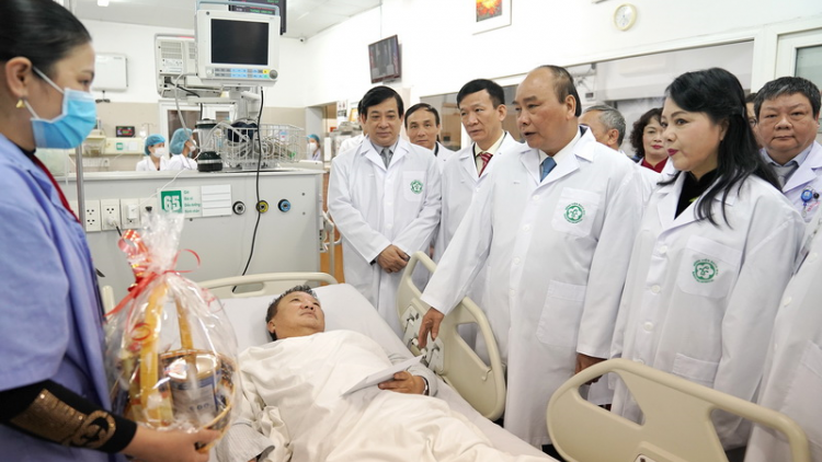 Thủ tướng Nguyễn Xuân Phúc: Nắc ng’haanh déh rau t’bhlâng xay bhrơ, chrooi đoọng g’lêếh c’rơ âng manuýh pa dứah đh’réh cr’ăy