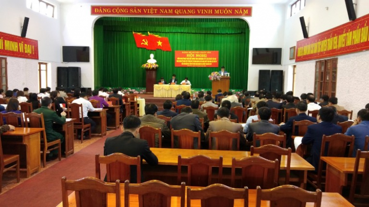 Mù Cang Chải: Lấh 75% đảng viên t’mêê kết nạp nắc đhanuôr acoon cóh
