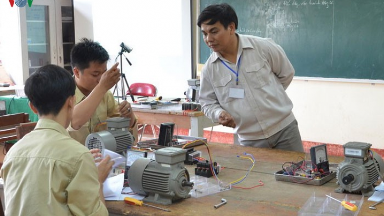 Quảng Ngãi: Bhrợ t’vaih bh’rợ tr’nêng đoọng ha lâh 40.500 cha năc manuyh pa bhrợ